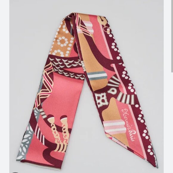 New Hermes twilly silk scarf